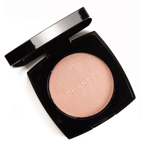 chanel highlighting powder rose gold|Rosy Highlighter .